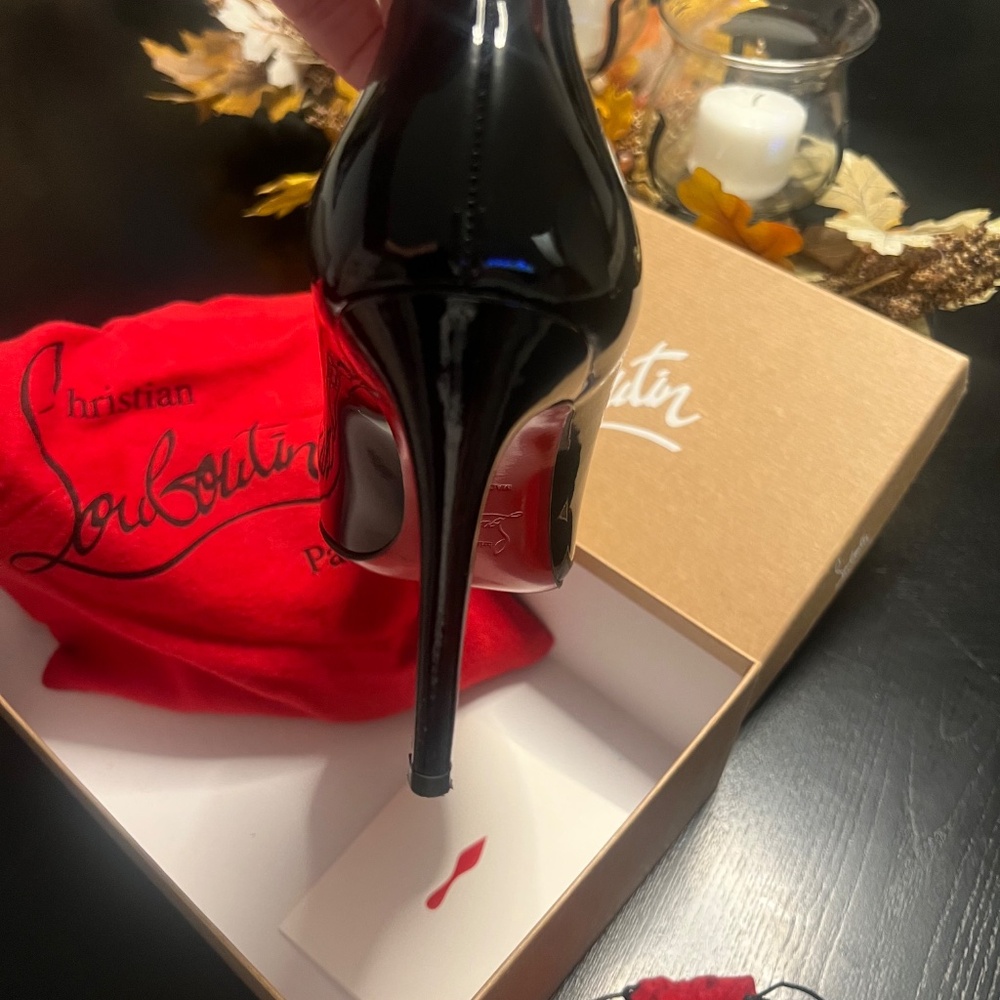 CHRISTIAN LOUBOUTIN -PIGALLE 100 PATENT - Picture 6 of 9
